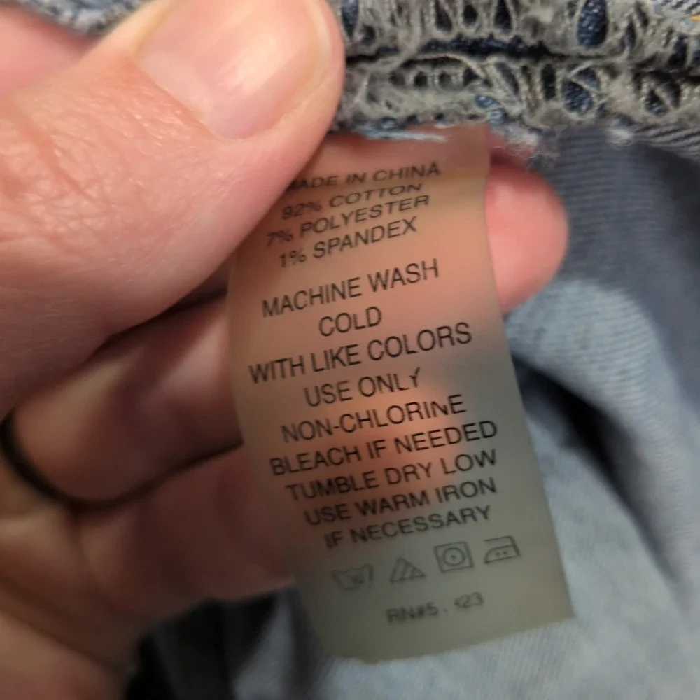 Two By Vince Camuto Denim Skirt Women's 24W Medium Wash Button Front Knee Length